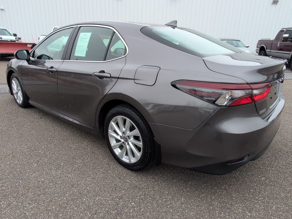 Certified 2023 Toyota Camry LE image 4