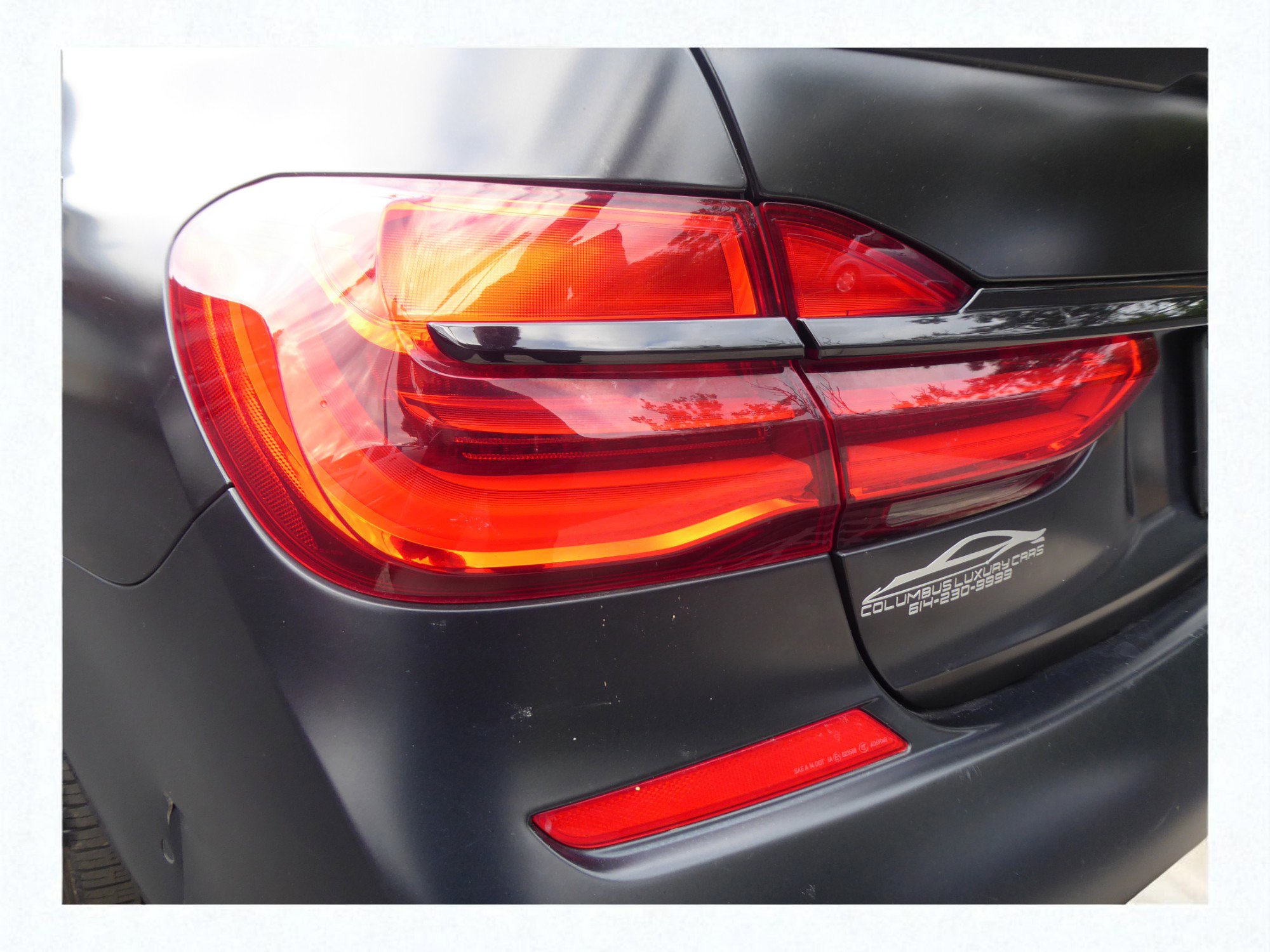 Used 2017 BMW 750i image 25