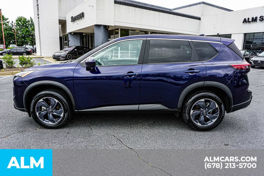 Used 2026 Nissan Rogue SV FWD image 6