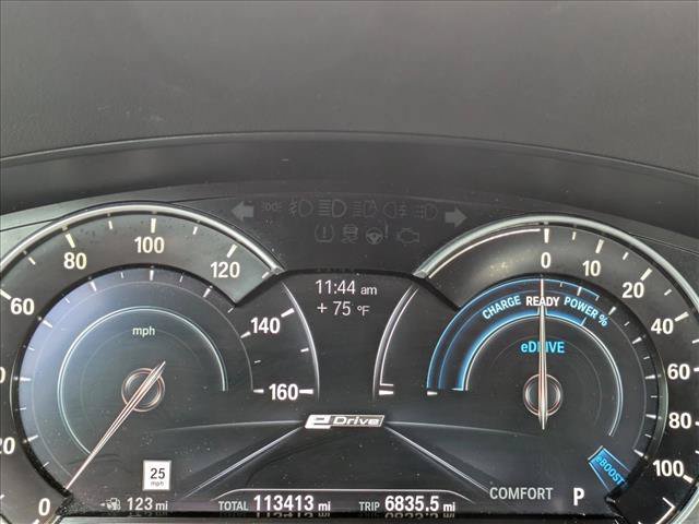Used 2018 BMW 530e xDrive AWD/4WD image 9