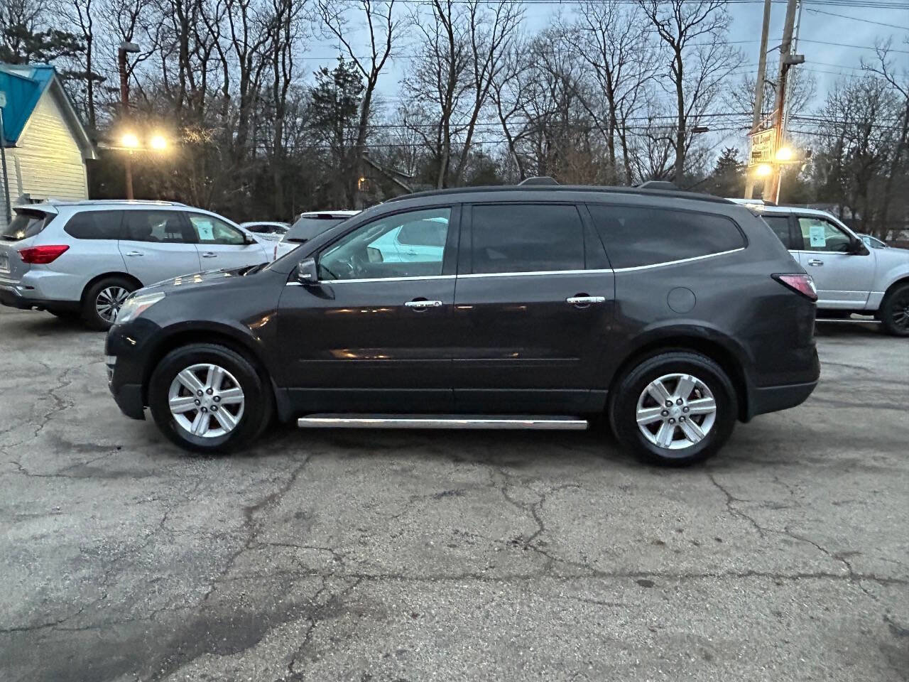 Used 2014 Chevrolet Traverse LT w/ LPO, 'HIT The Road' Package image 4