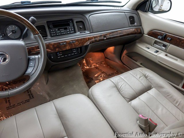 Used 2010 Mercury Grand Marquis LS image 15