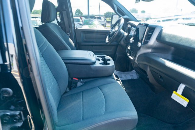 Used 2025 RAM 2500 Tradesman AWD/4WD image 39