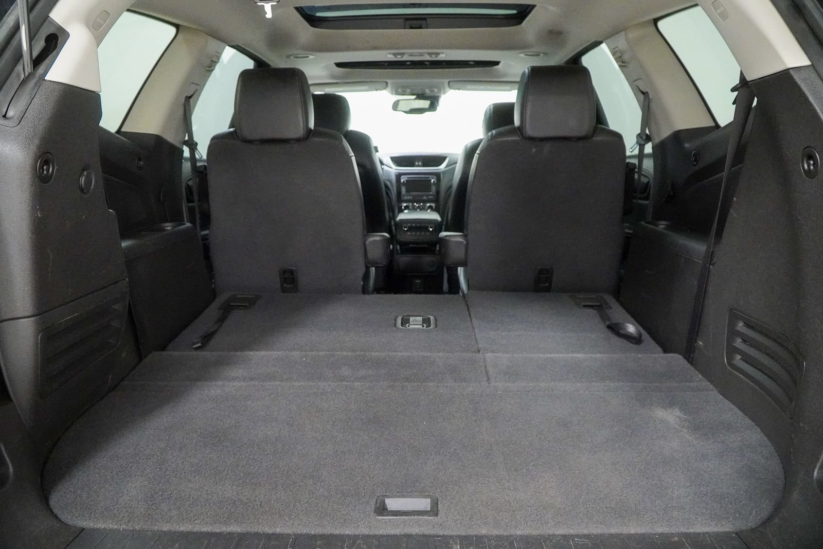 Used 2016 Chevrolet Traverse LTZ w/ LPO, 'HIT The Road' Package AWD/4WD image 11