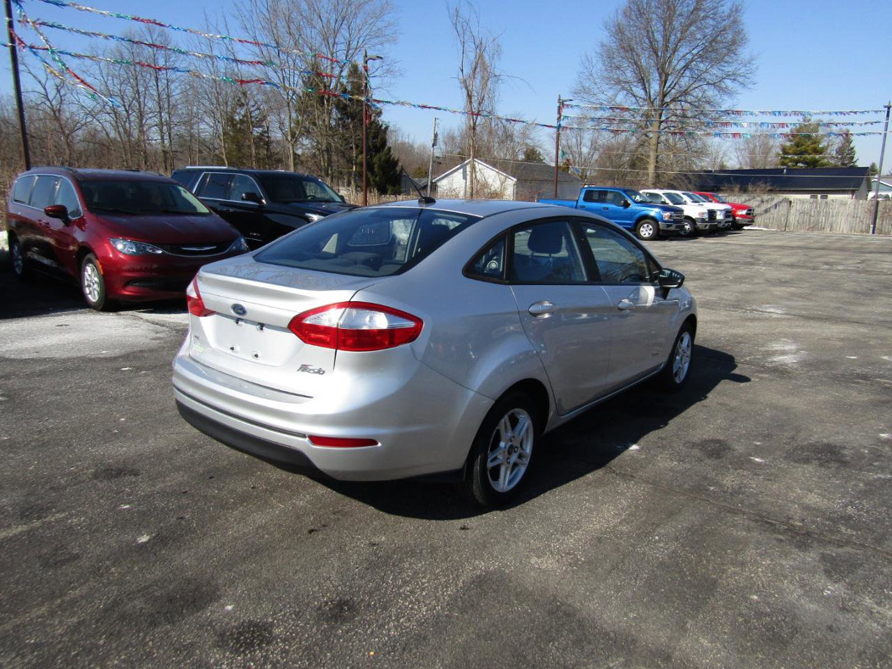 Used 2017 Ford Fiesta SE FWD image 7