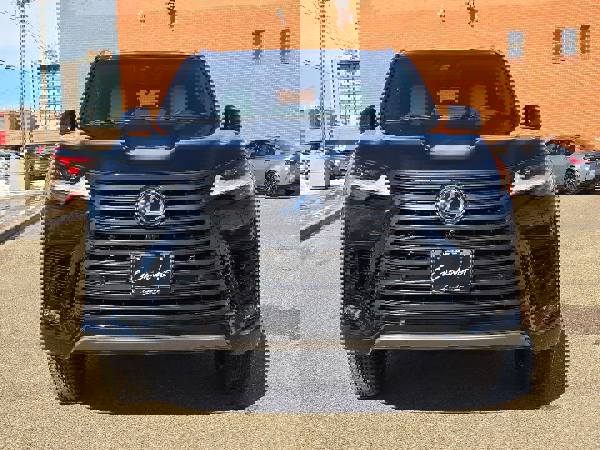 New 2026 Lexus LX 700h Luxury image 10