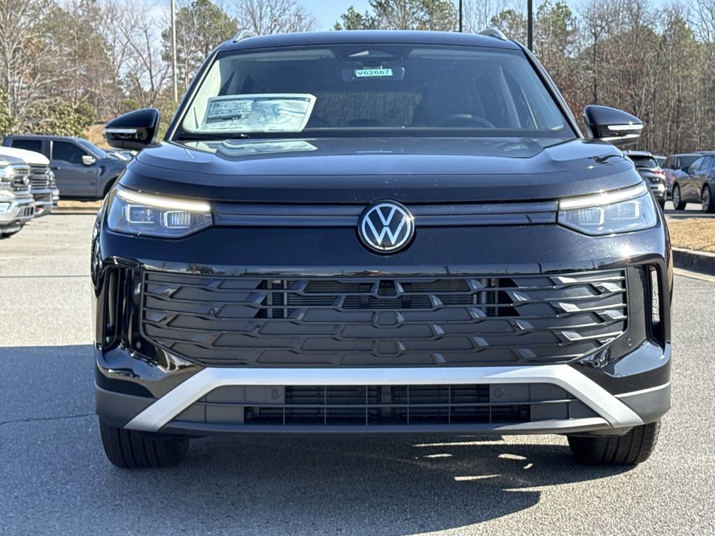 New 2026 Volkswagen Tiguan SE image 8