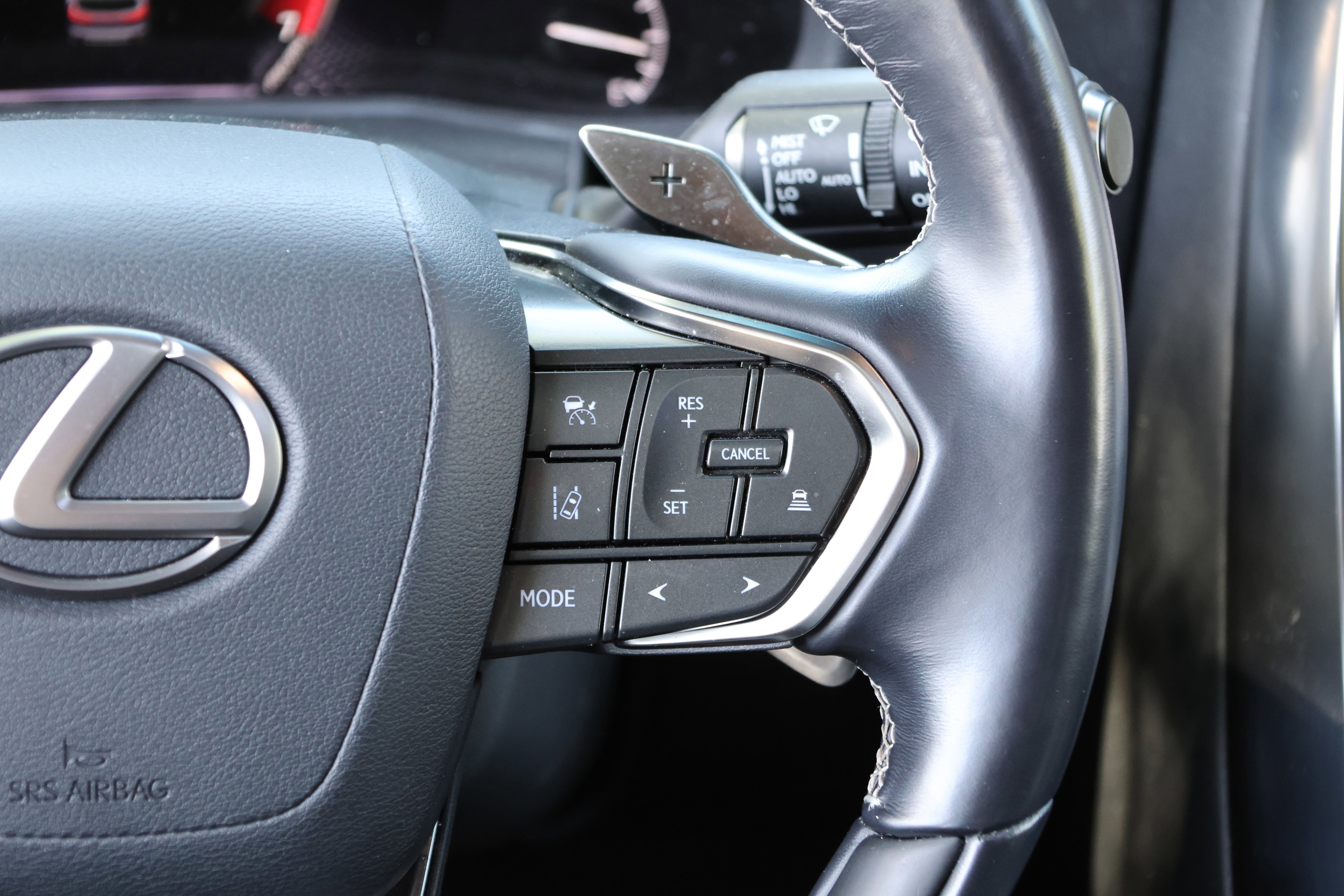 Used 2022 Lexus LX 600 4WD w/ Appearance Package image 23