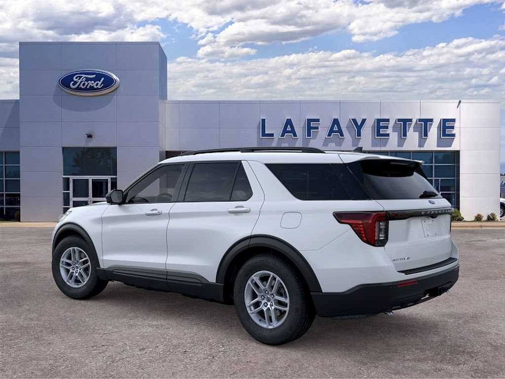 New 2026 Ford Explorer Active RWD image 4