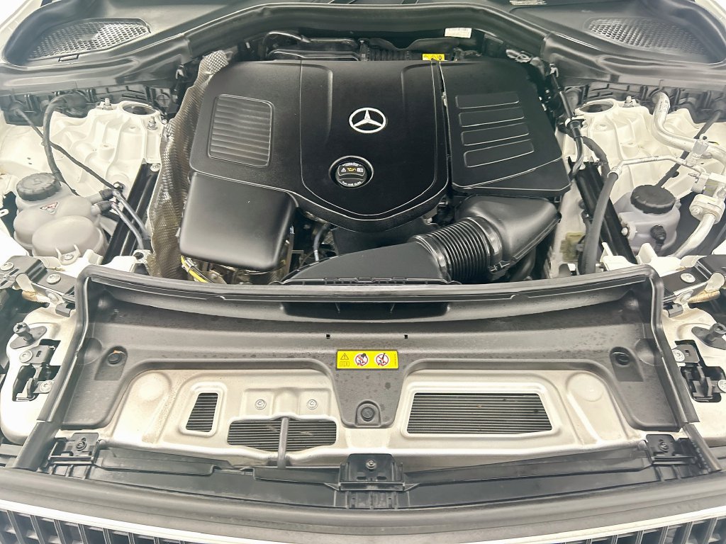 Certified 2026 Mercedes-Benz GLC 300 image 27