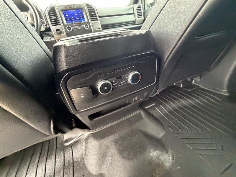 Used 2021 Ford Expedition XLT AWD/4WD image 17
