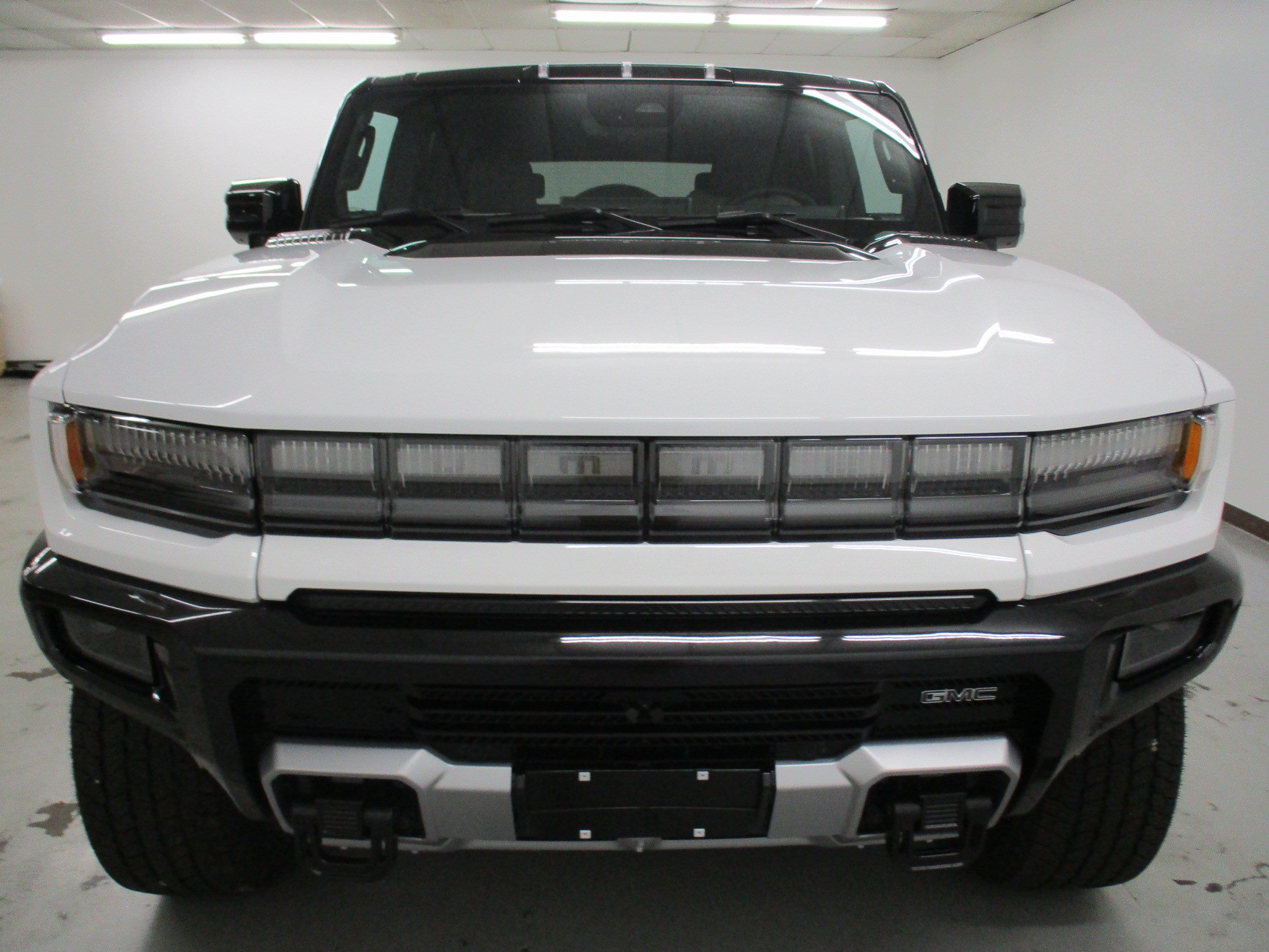 New 2026 GMC Hummer EV SUV AWD/4WD image 2