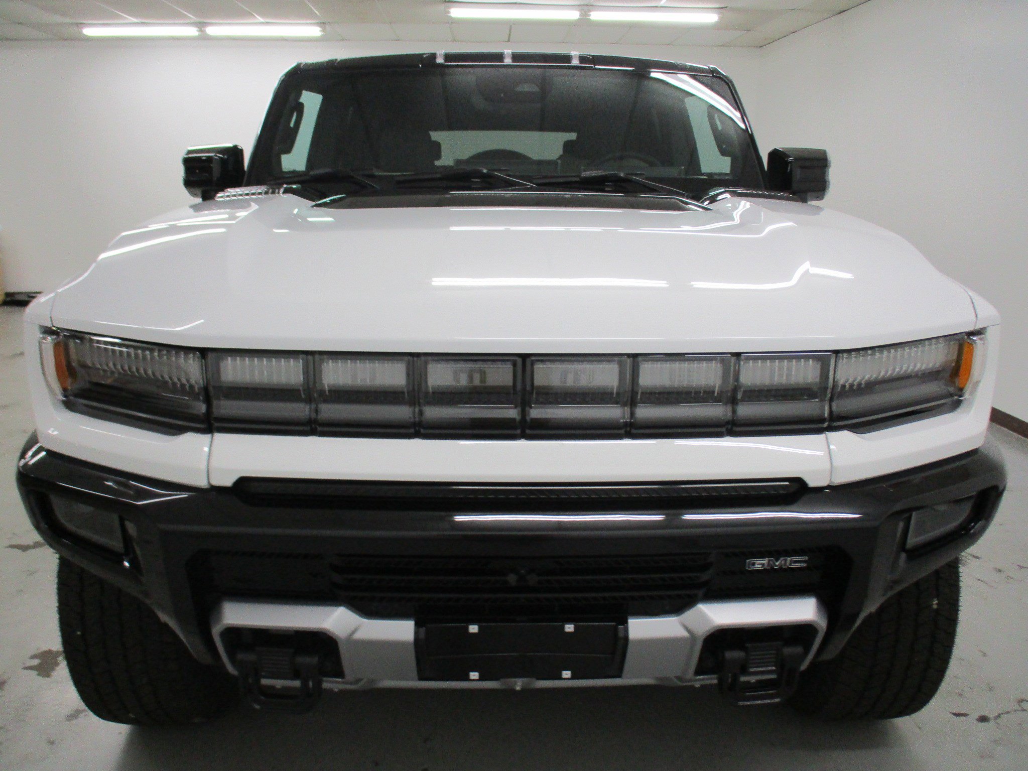 New 2026 GMC Hummer EV SUV image 2