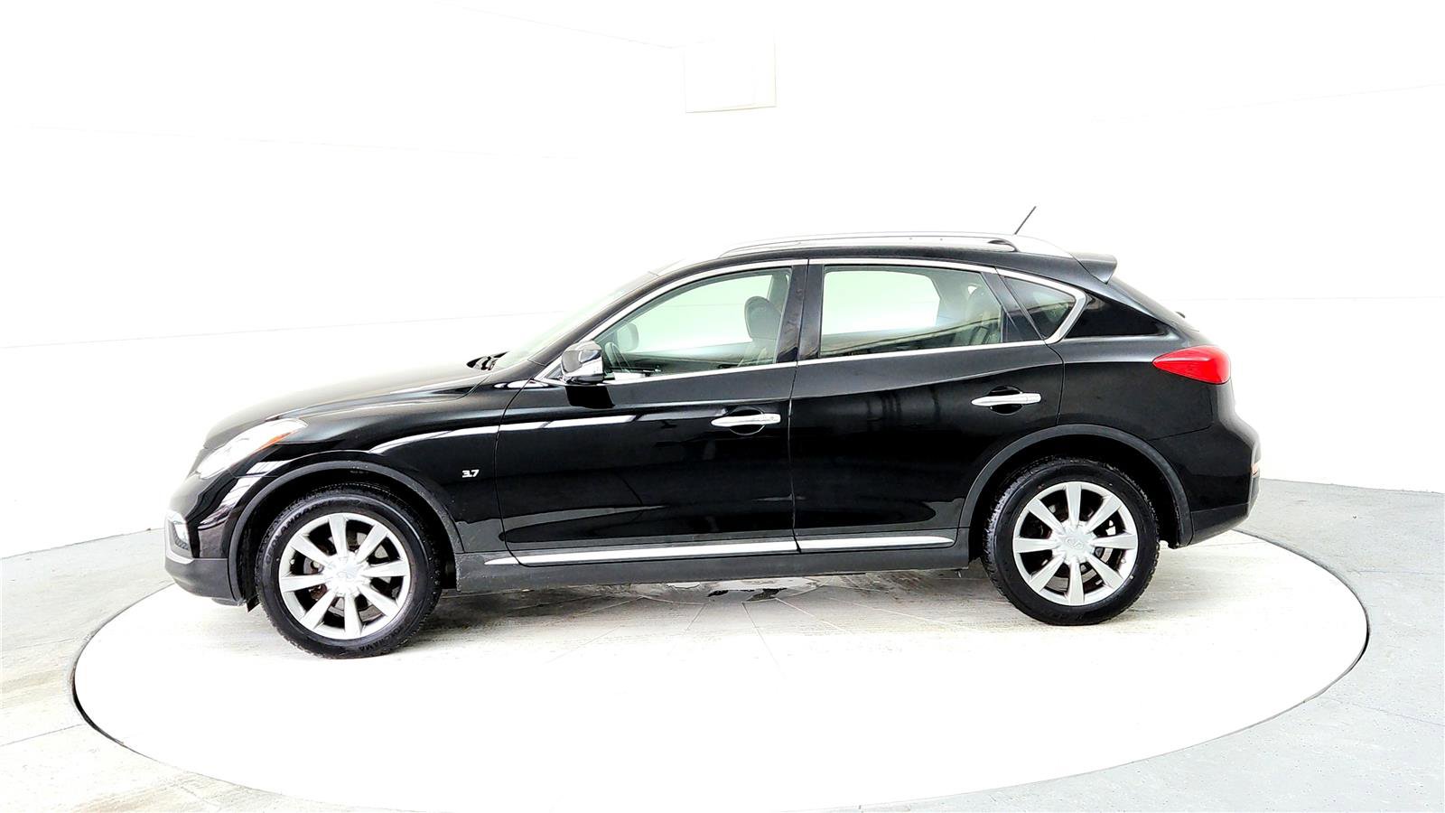 Used 2017 INFINITI QX50 AWD w/ Premium Plus Package image 3