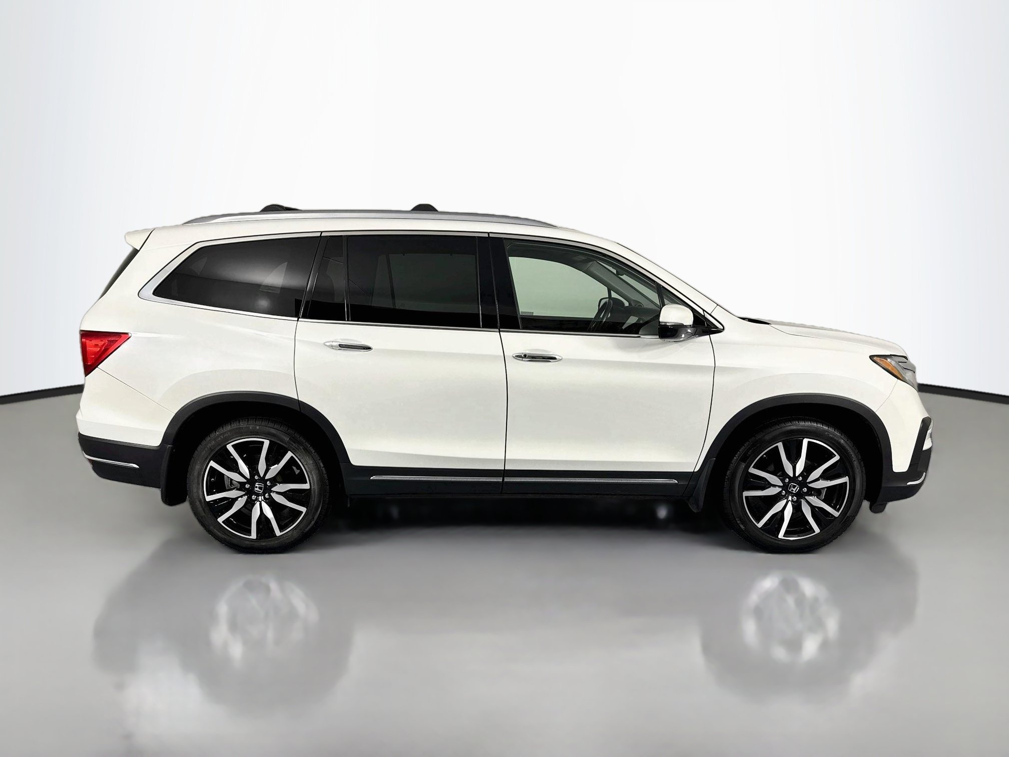 Certified 2022 Honda Pilot Elite image 4