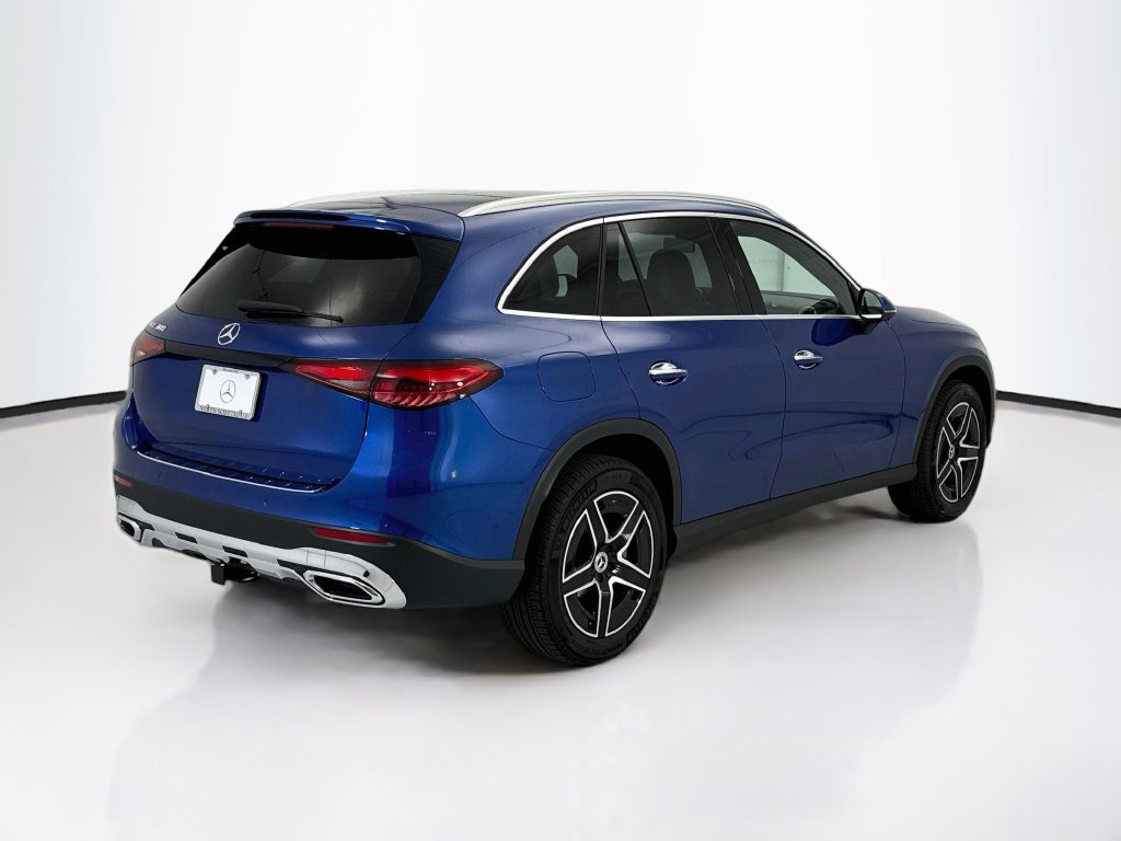 Certified 2026 Mercedes-Benz GLC 300 image 5