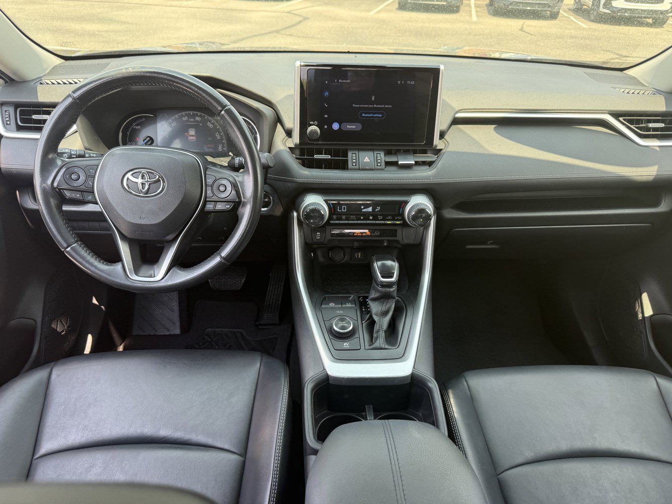 Used 2023 Toyota RAV4 XLE Premium AWD/4WD image 20