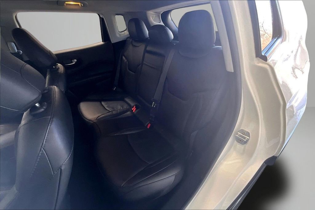 Used 2019 Jeep Compass Limited image 22