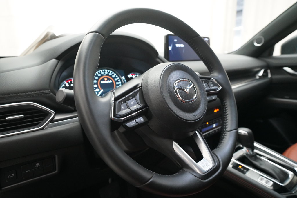 Certified 2024 MAZDA CX-5 Carbon Edition AWD/4WD image 8