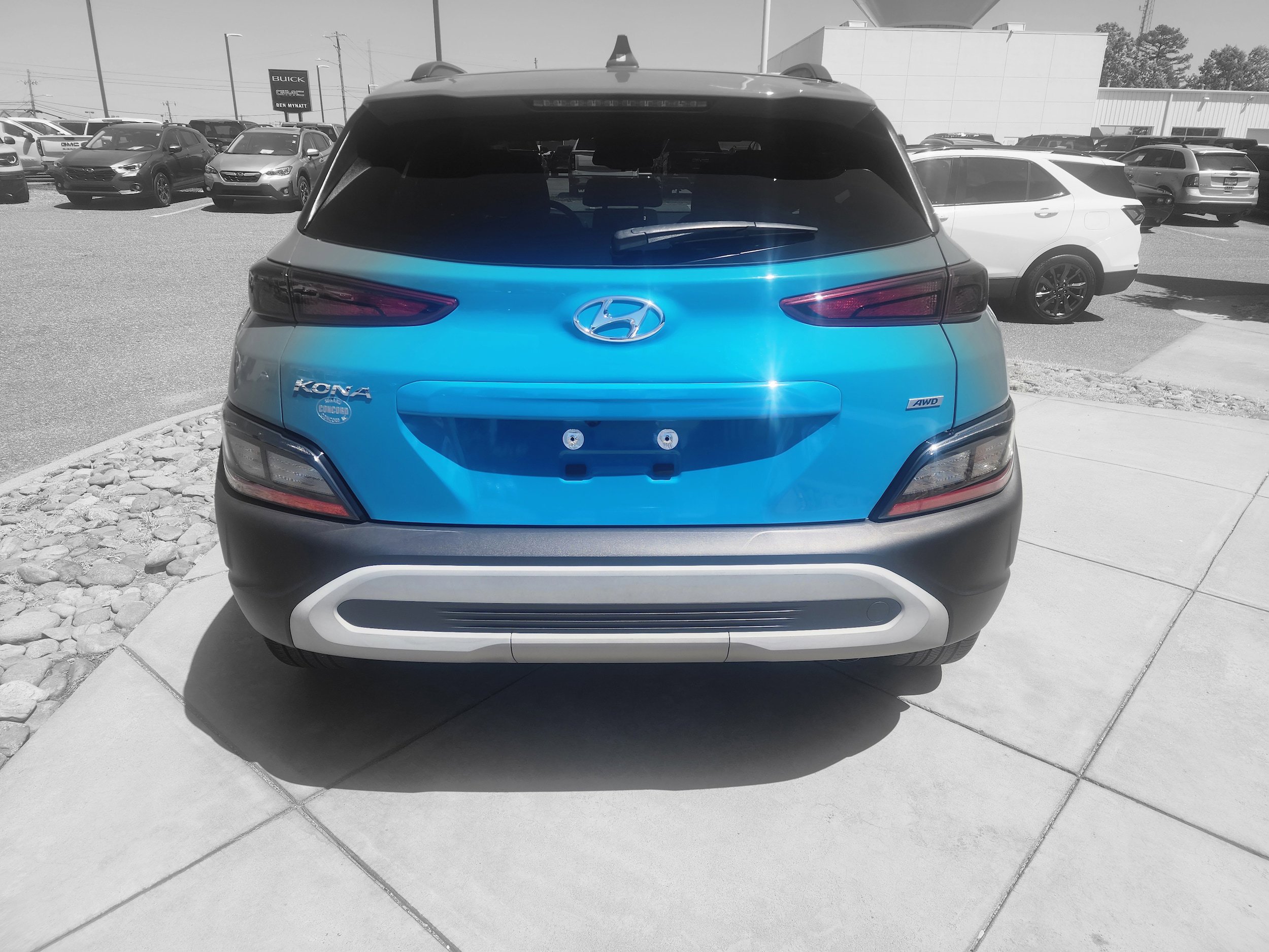 Used 2023 Hyundai Kona SEL AWD/4WD image 4