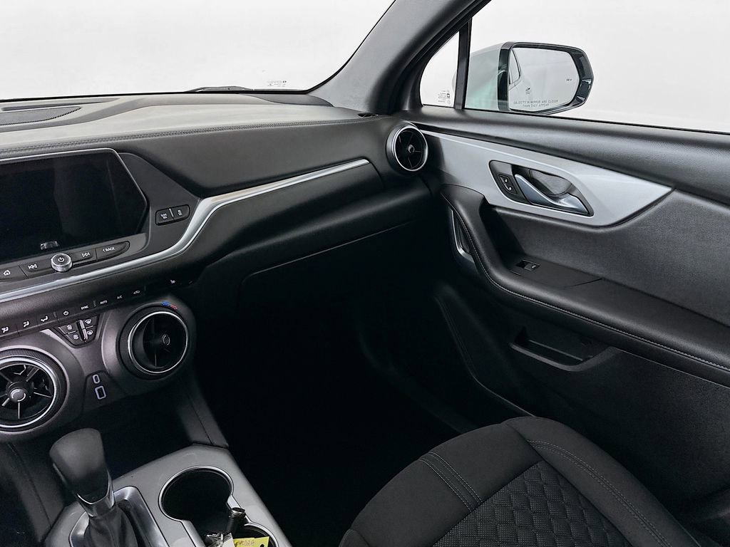 Used 2021 Chevrolet Blazer LT image 31