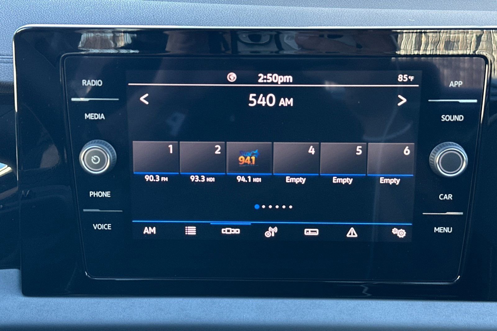 New 2026 Volkswagen Jetta SE FWD image 15