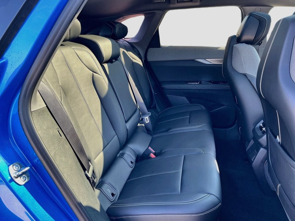 New 2027 Cadillac Optiq Luxury RWD image 33