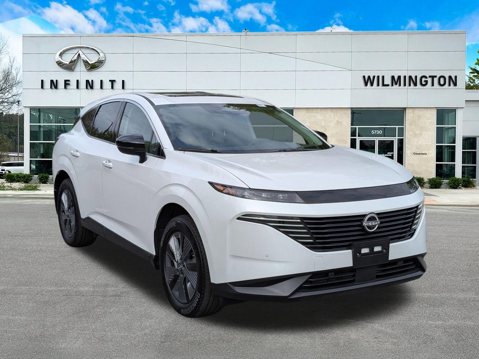Used 2025 Nissan Murano SL image 1