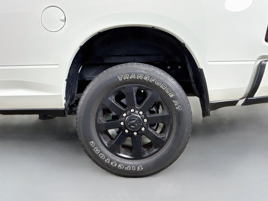 Used 2024 RAM 2500 Laramie w/ Night Edition AWD/4WD image 32