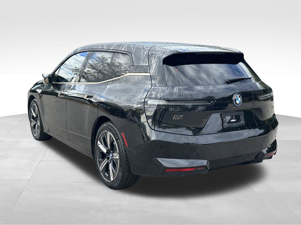 Used 2024 BMW iX M60 AWD/4WD image 10
