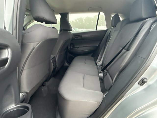 Used 2025 Toyota Corolla Cross LE FWD image 15