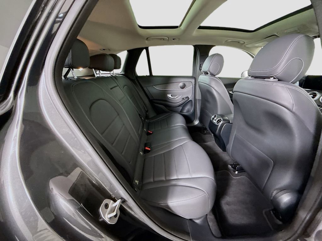 Certified 2022 Mercedes-Benz GLC 300 image 22