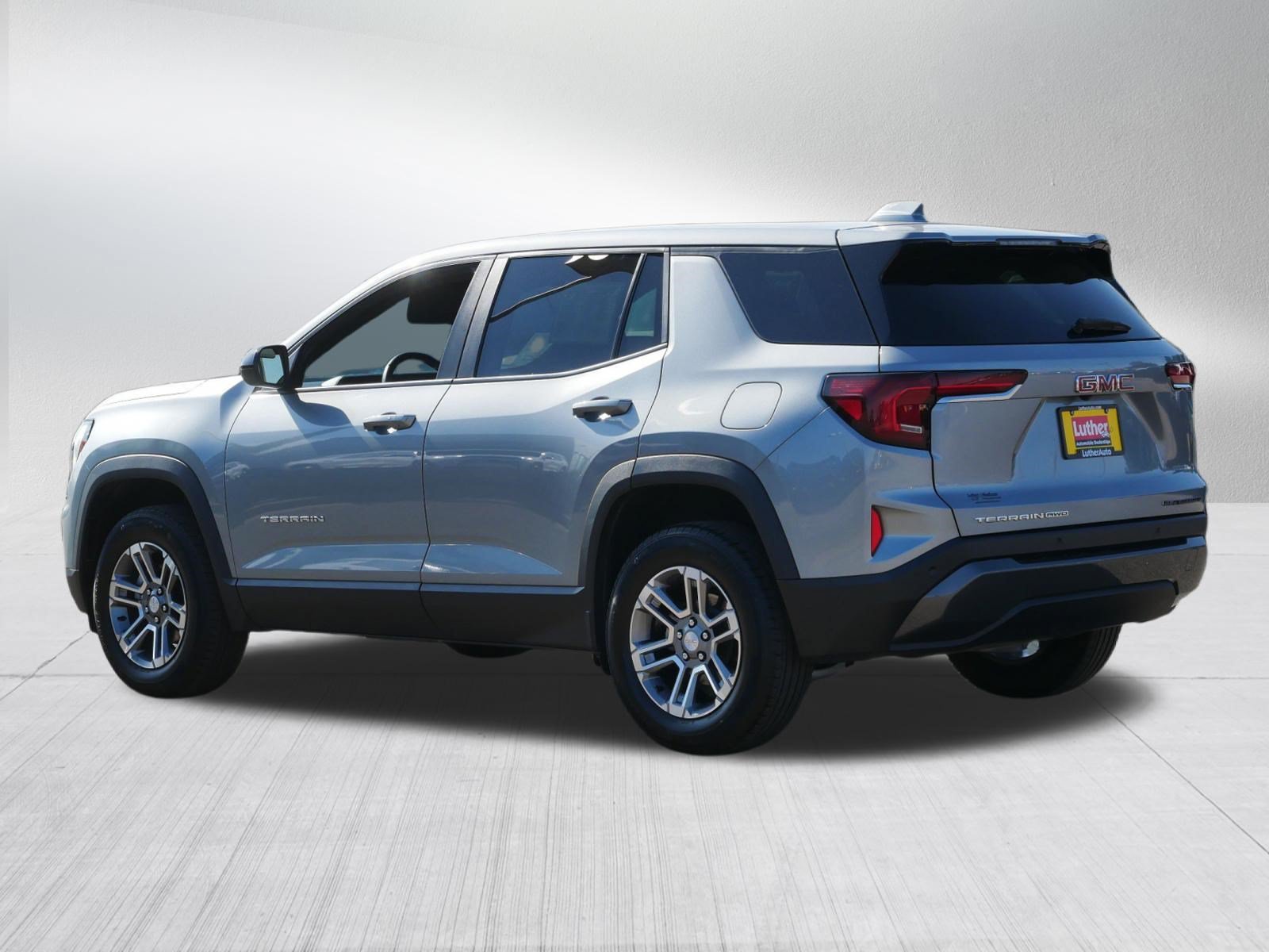 Used 2025 GMC Terrain Elevation AWD/4WD image 5