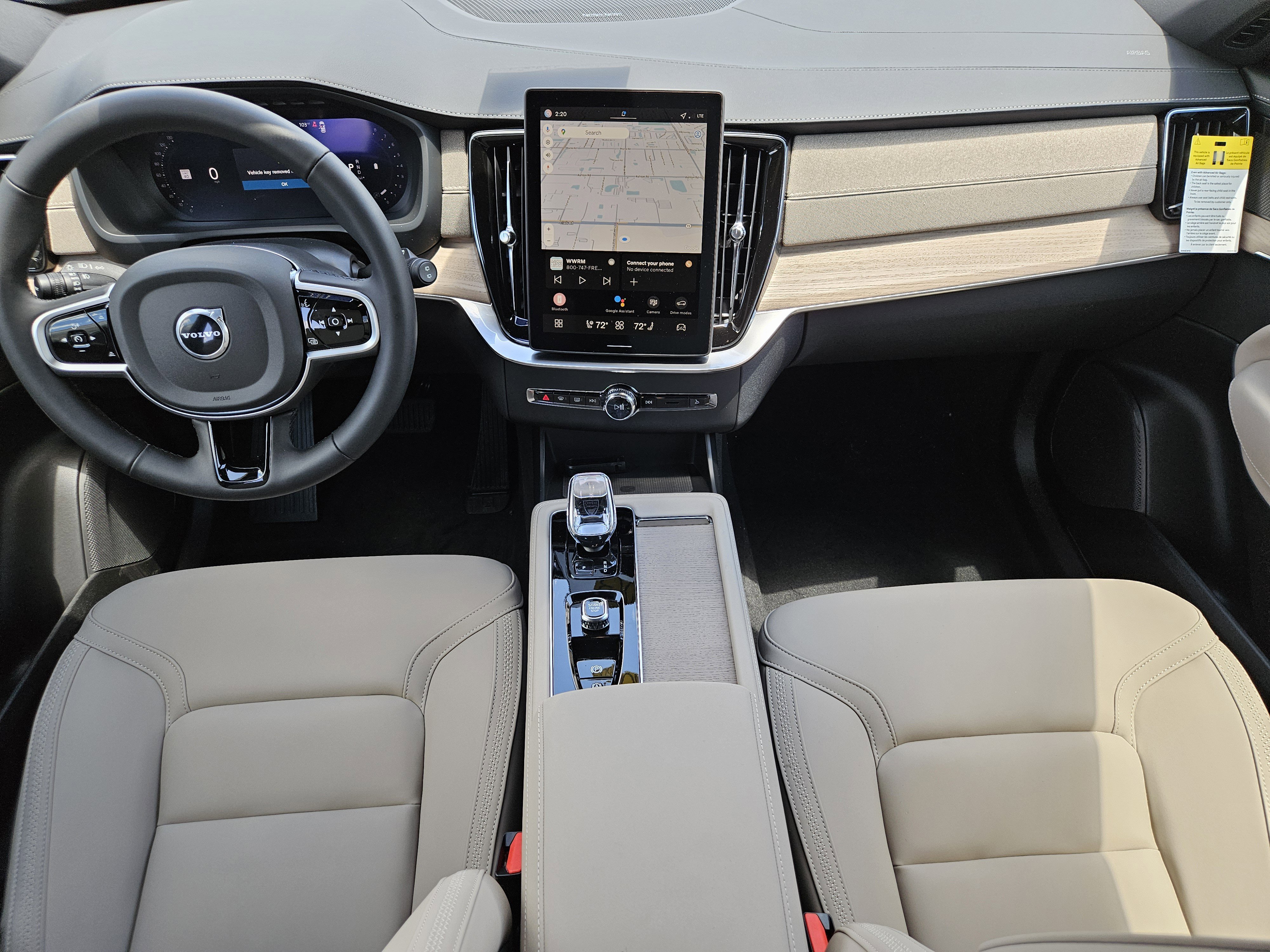 New 2026 Volvo XC90 B5 Plus image 16