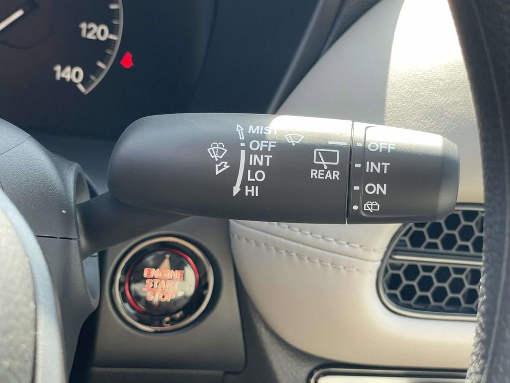 Used 2026 Honda HR-V LX image 27