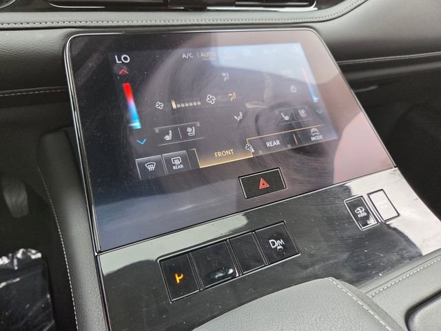 Certified 2025 INFINITI QX80 Sensory image 28