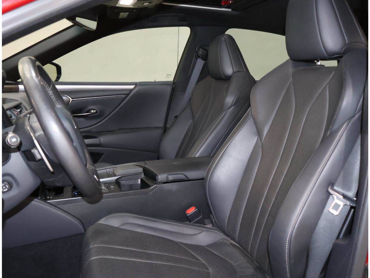 Used 2021 Lexus ES 250 F Sport w/ Accessory Package AWD/4WD image 13