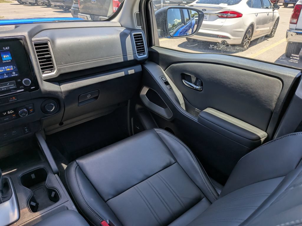 Used 2024 Nissan Frontier SL w/ Technology Package RWD image 18