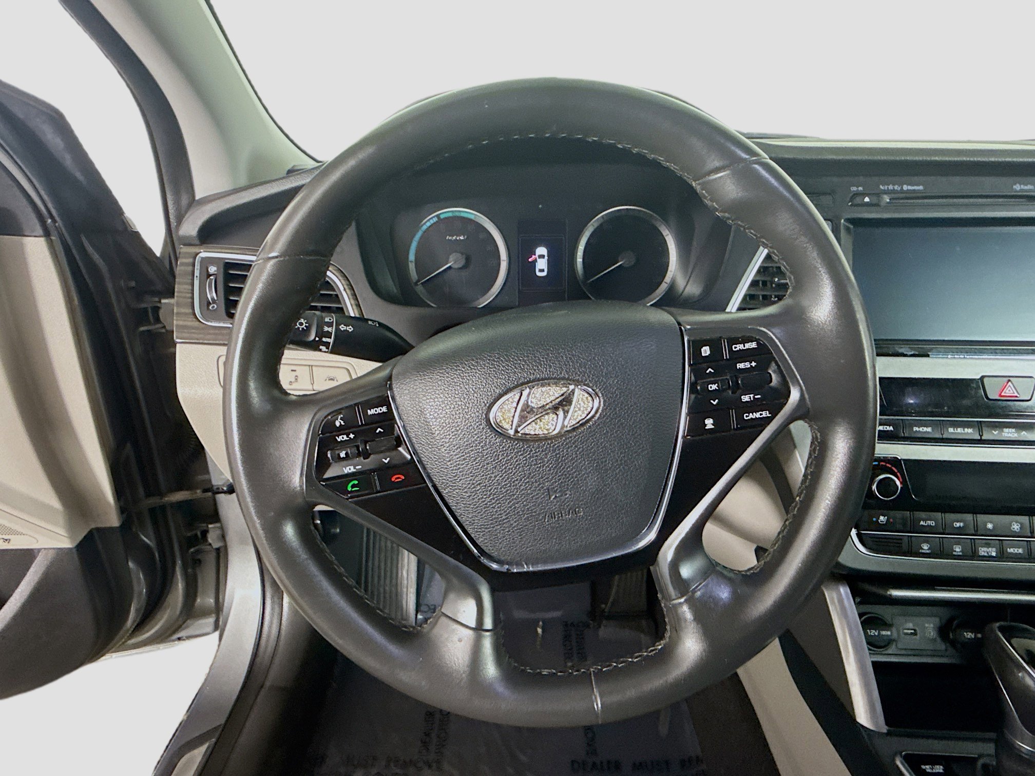 Used 2017 Hyundai Sonata Limited w/ Ultimate Package 02 image 13