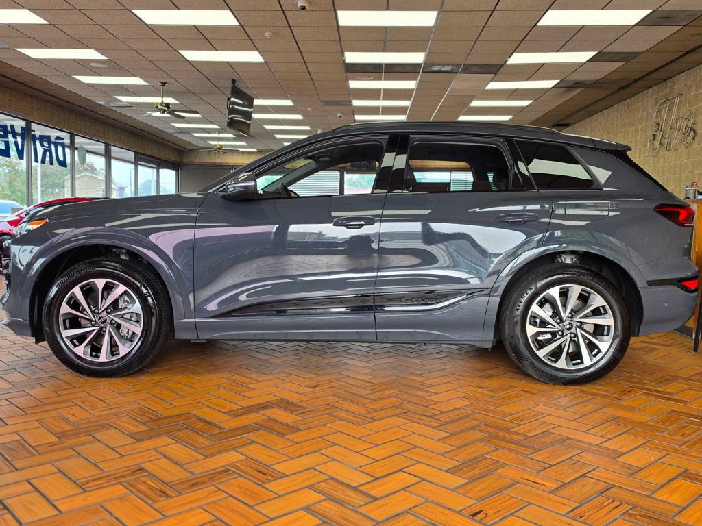 Used 2025 Audi Q6 e-tron Premium w/ Convenience Package AWD/4WD image 5