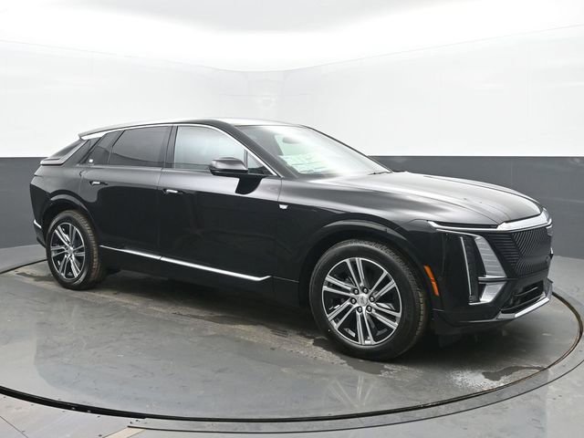 New 2026 Cadillac Lyriq Luxury image 7