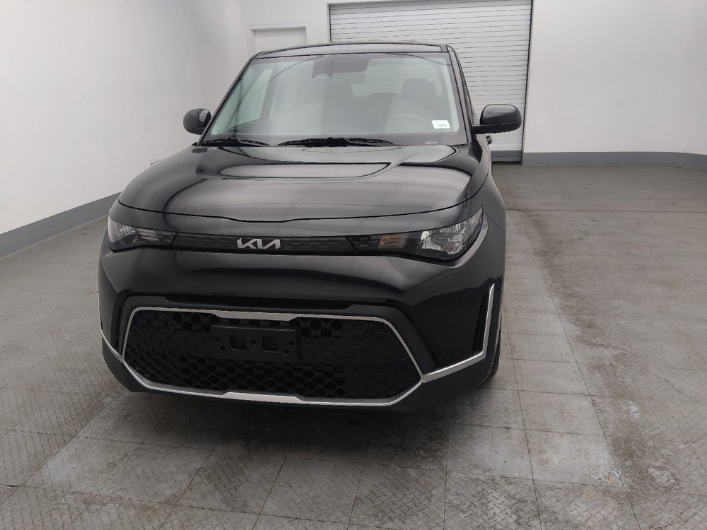 Used 2023 Kia Soul LX image 15