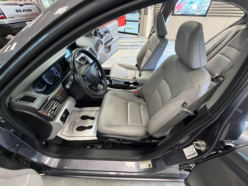 Used 2017 Honda Accord EX-L image 56