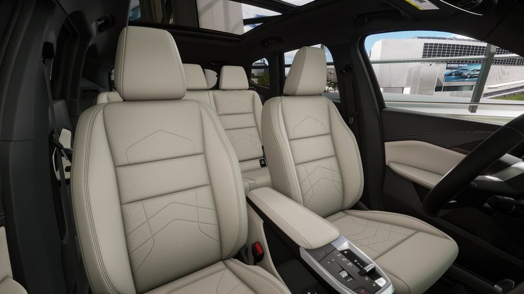 Used 2025 BMW X1 xDrive28i AWD/4WD image 38