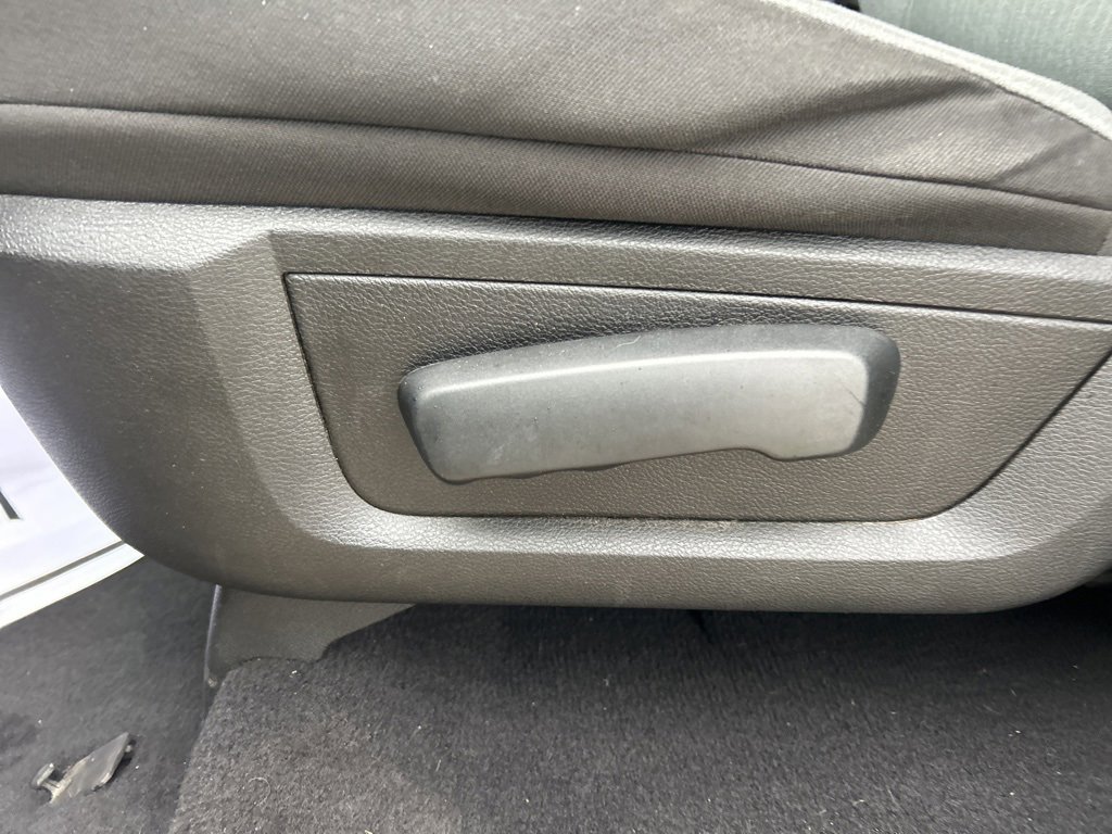 Used 2024 RAM 1500 Classic SLT image 14