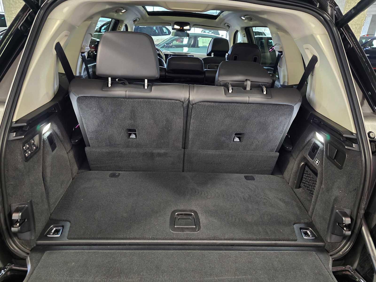 Used 2023 BMW X7 xDrive40i image 30