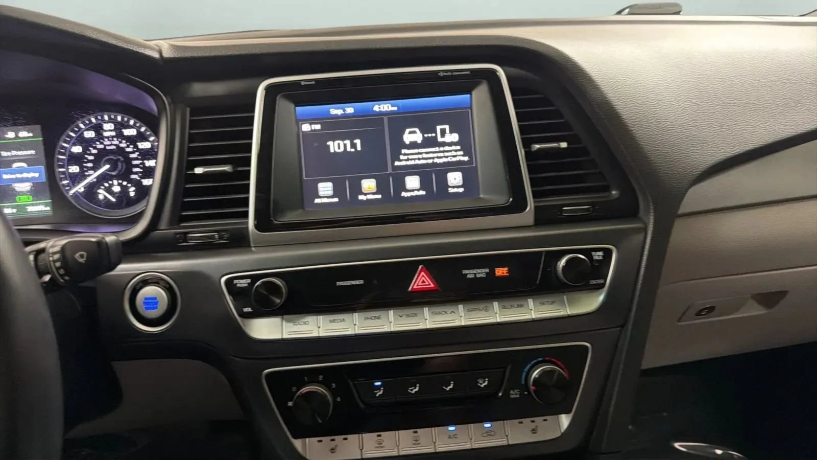 Used 2018 Hyundai Sonata SEL FWD image 13