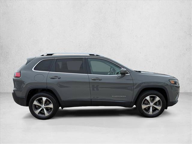 Used 2020 Jeep Cherokee Limited AWD/4WD image 4