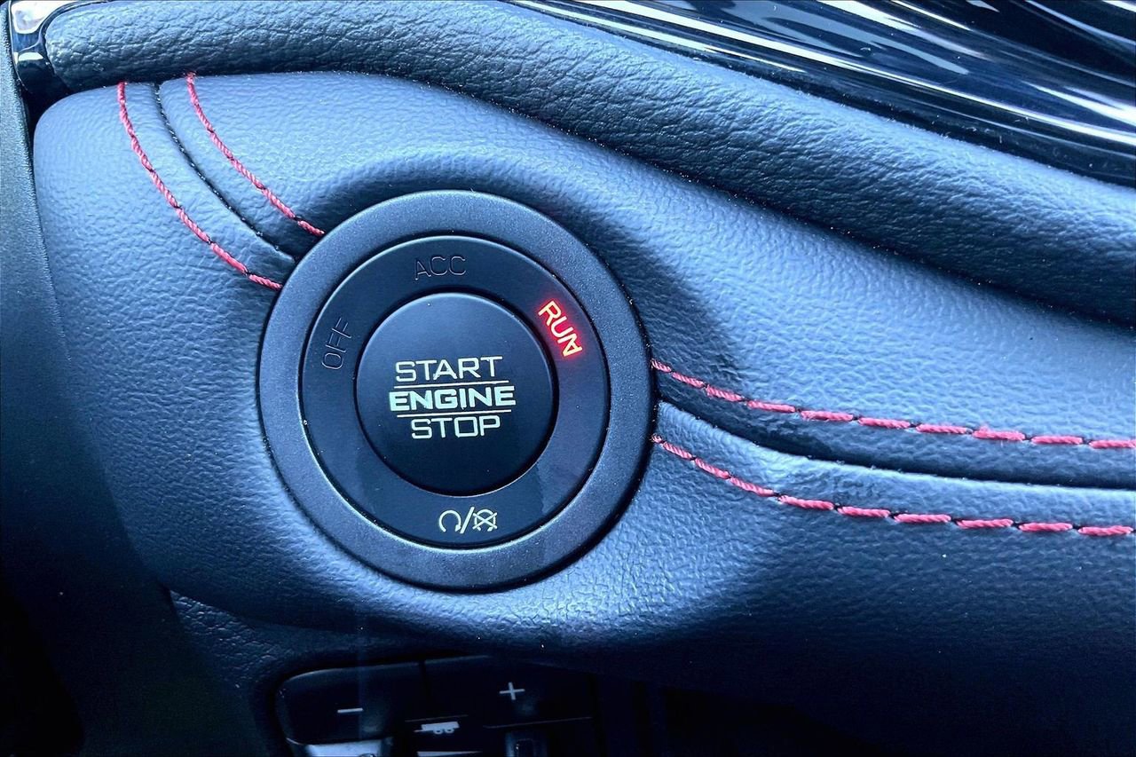 Certified 2024 Dodge Durango R/T w/ Blacktop Package image 29