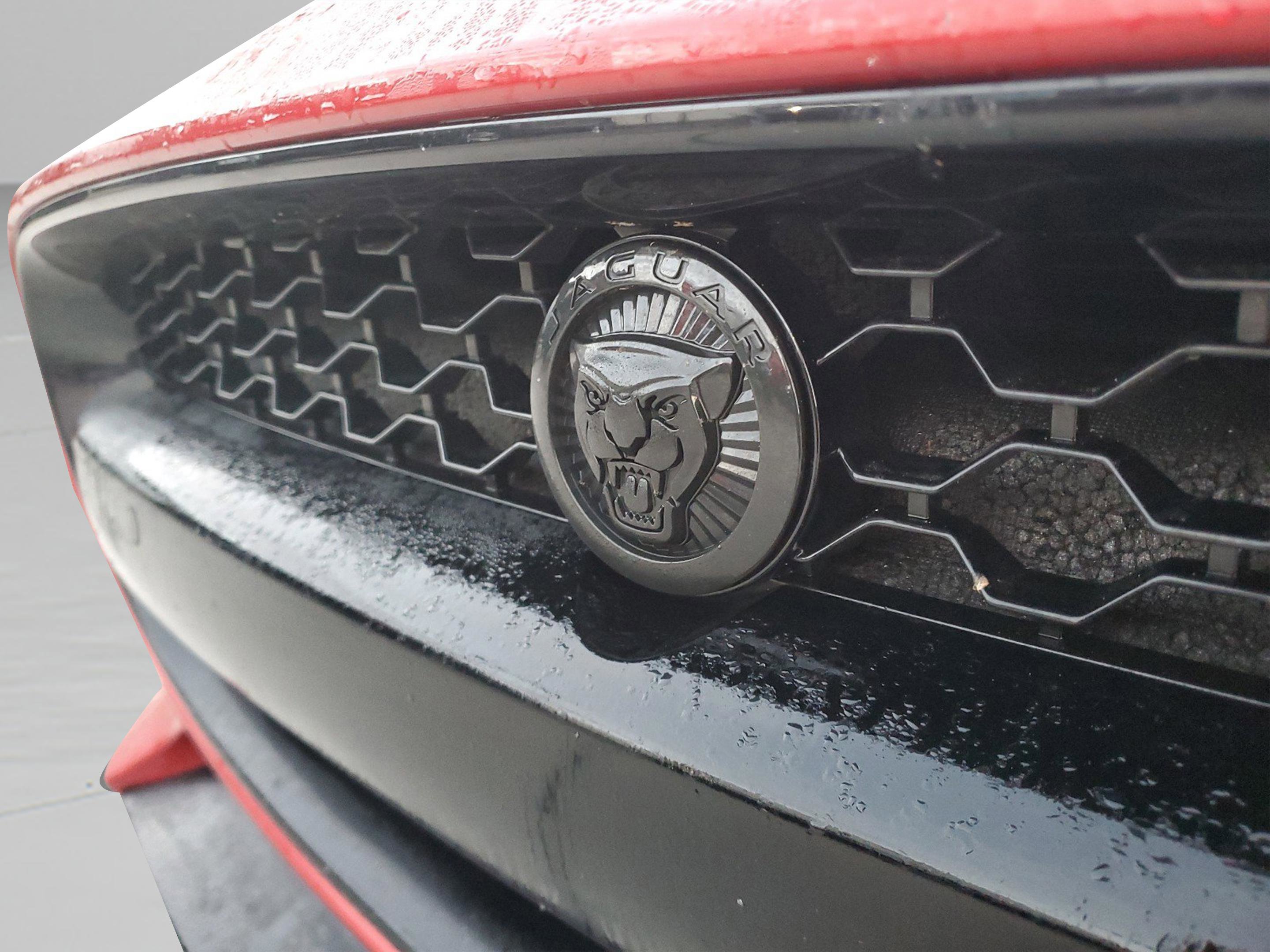 Used 2016 Jaguar F-TYPE R image 7